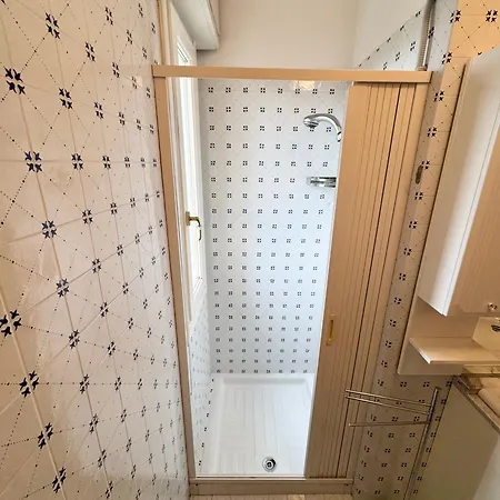Apartment Ampio Con Bellissima Vista Mare - Ampia Terrazza, Parcheggio Gratuito E Wi-fi Lignano Sabbiadoro